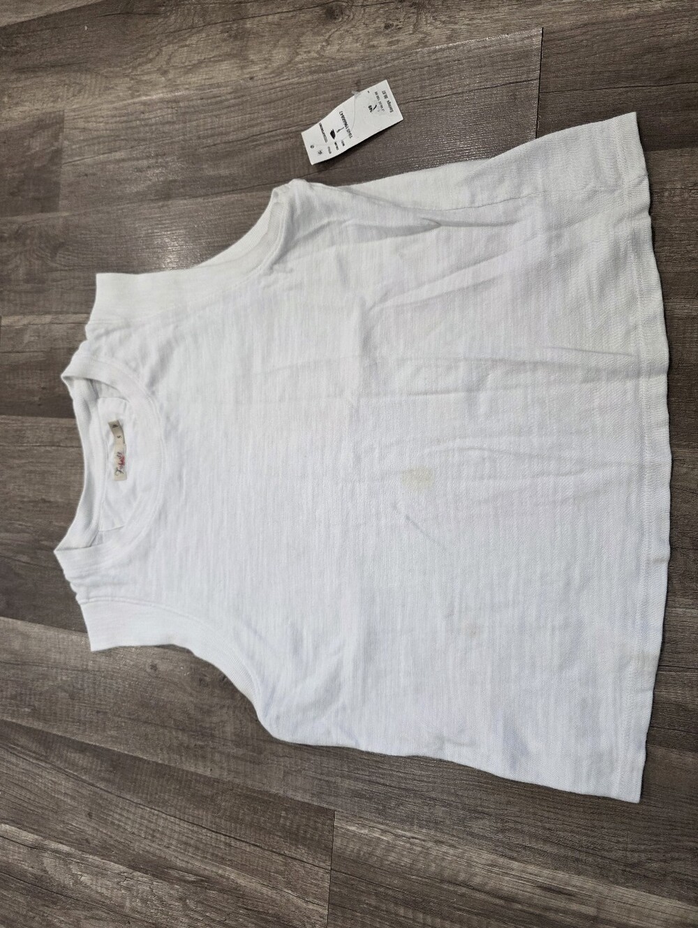 Nwt FAHERTY Muscle Tank Sun Wash Boho Classic White Sleeveless Crewneck Tank Top - Picture 6 of 16